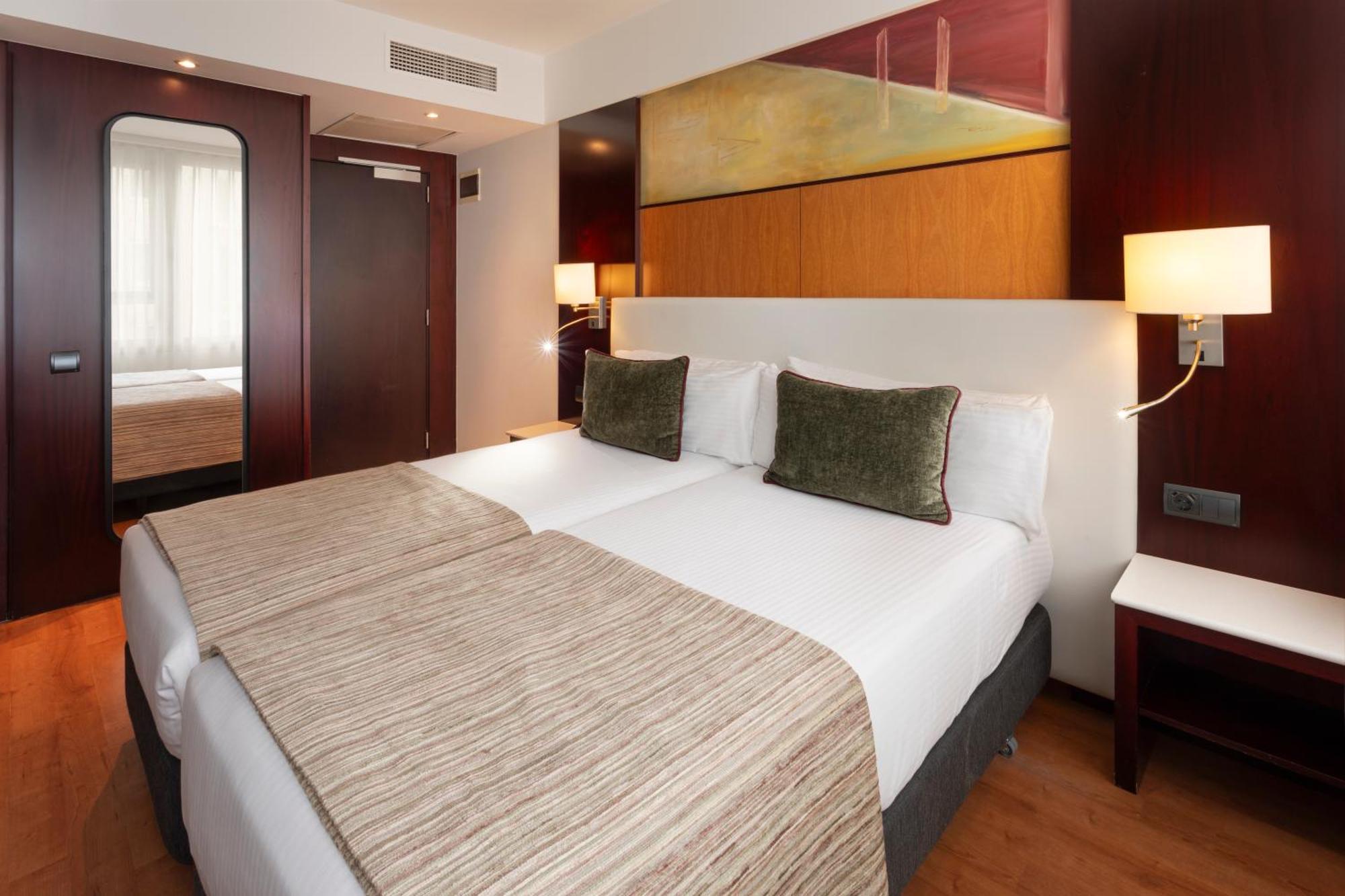 Catalonia Brussels Hotel Saint-Gilles Room photo
