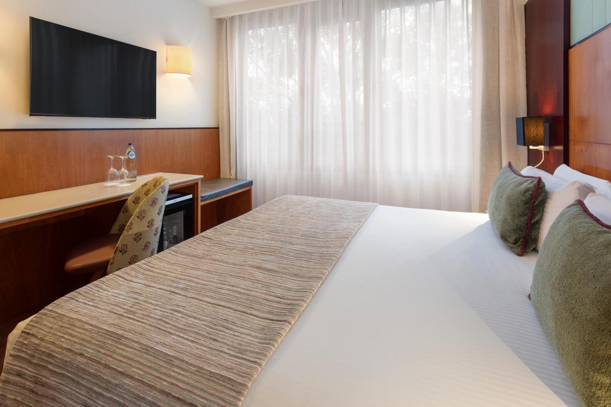 Catalonia Brussels Hotel Saint-Gilles Room photo