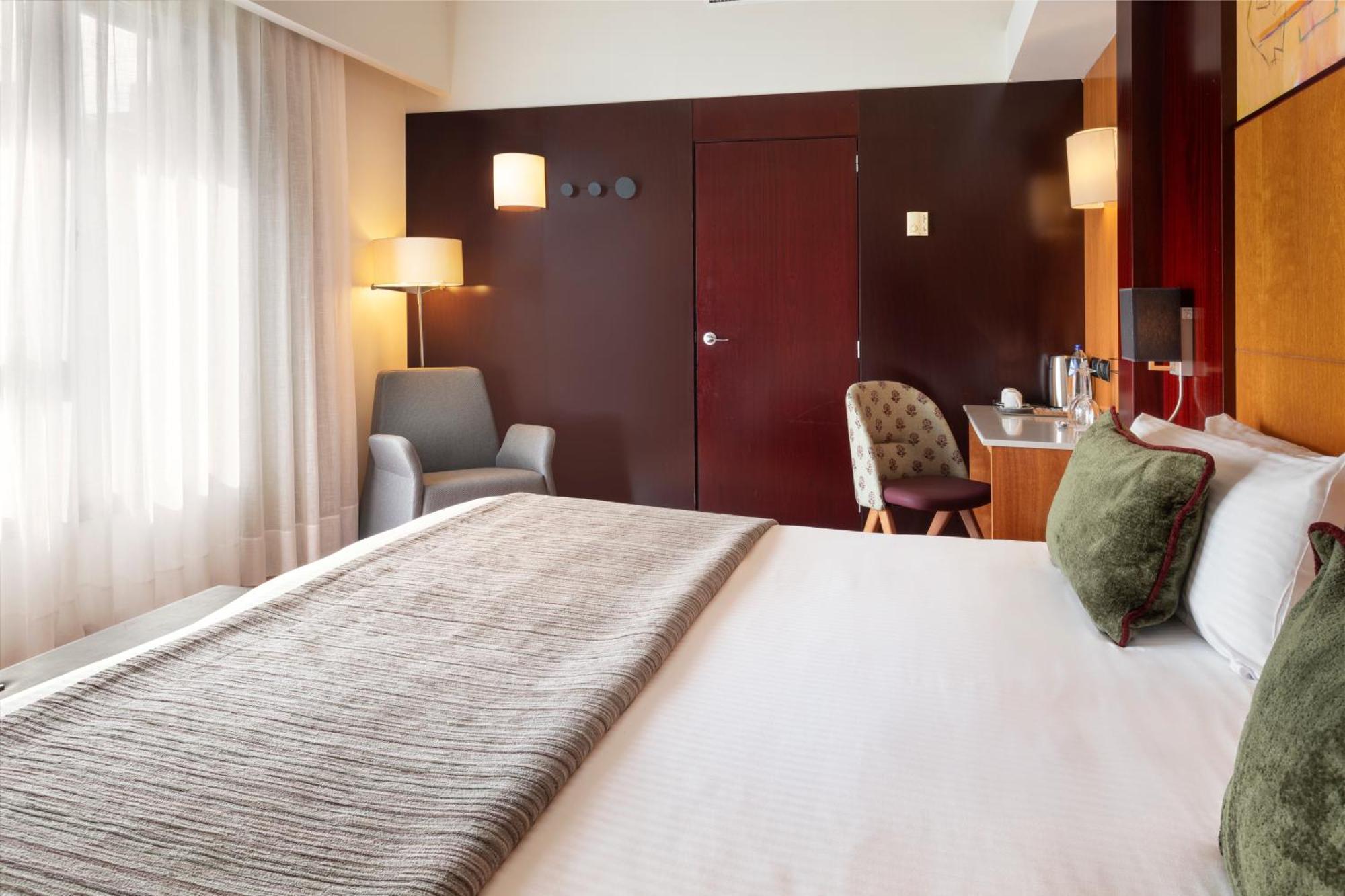 Catalonia Brussels Hotel Saint-Gilles Room photo